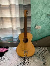 Chitarra classica (leggere descrizione )