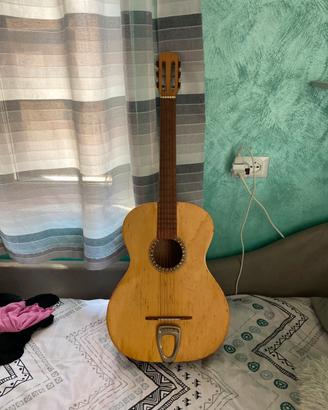 Chitarra classica (leggere descrizione )