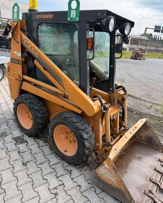 minipala 16ql Case 1825B targa no forche 500 ore 