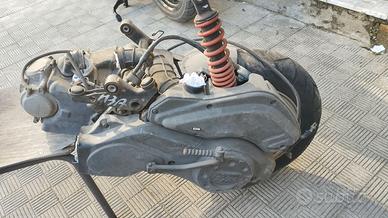 Motore completo Sym Shark 125 4v