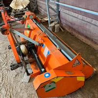 Trincia Agrimaster 2300