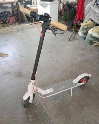 monopattino Xiaomi 3