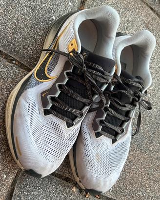 Scarpe ginnastica/running