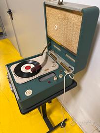 Fonovaligia Lesa Rubino