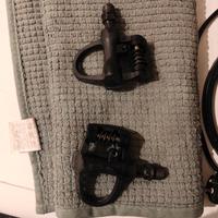 pedali con aggancio b twin 