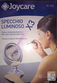 Specchio luminoso