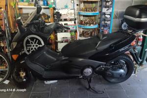Yamaha moto