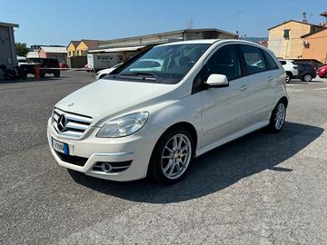 Mercedes-benz B 200 CDI Premium