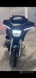 Harley Davidson Street Glide 117  cromo finish