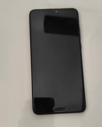 Huawei P9 (con batteria da sostituire)
