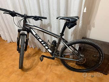 Mountain bike Scott Aspect 610 Taglia M Ruote 27.5