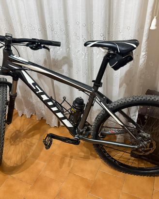 Mountain bike Scott Aspect 610 Taglia M Ruote 27.5