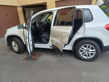 Auto Tiguan 2010