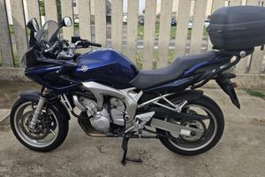 Yamaha Fazer 600