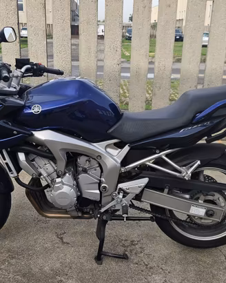 Yamaha Fazer 600