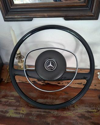 Volante Mercedes d'epoca W114 W115 W108 W111 W113