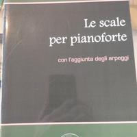 Alati le scale con l'aggiunta degli arpeggi 