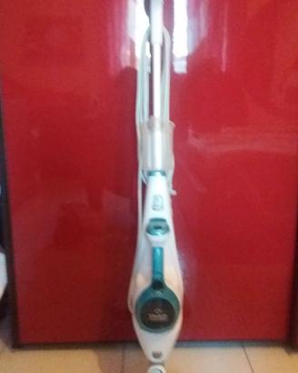 Scopa a vapore Black+Decker