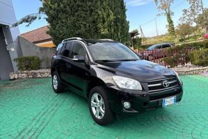 Toyota RAV 4 RAV4 2.2 D-4D 150 CV DPF Luxury