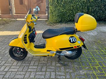 Vespa 300 gts super sport