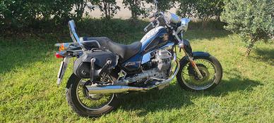 Moto Guzzi Nevada 750