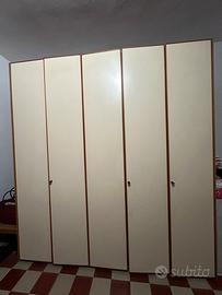 Armadio 5 ante