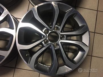 Cerchi in lega 17 originali Mercedes classe C w205