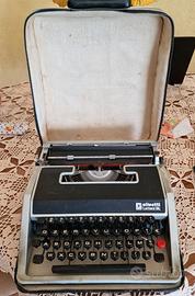Macchina da scrivere meccanica Olivetti Lettera DL