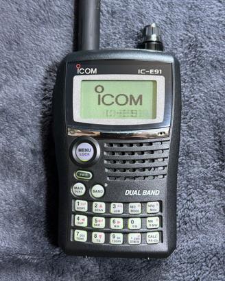 Icom IC-E91 ricetrasmettitore palmare (VHF/UHF)