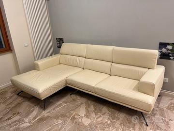 Divano Chateau d’Ax Golen pelle pieno fiore