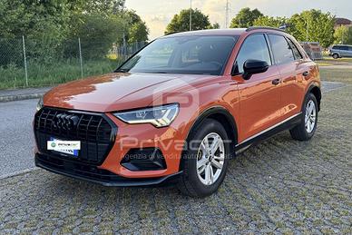 AUDI Q3 35 TDI S tronic Business Advanced