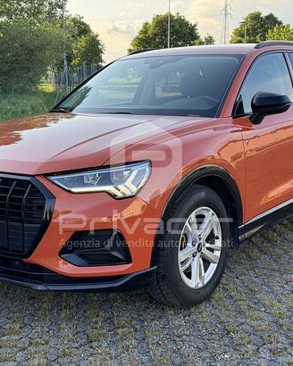 AUDI Q3 35 TDI S tronic Business Advanced
