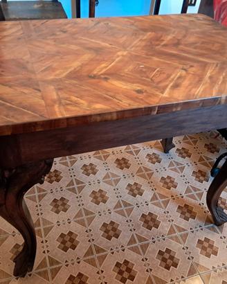 Scrivania in legno d'epoca