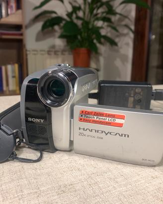 Videocamera Sony Handycam DCR-HC23 MiniDV steady