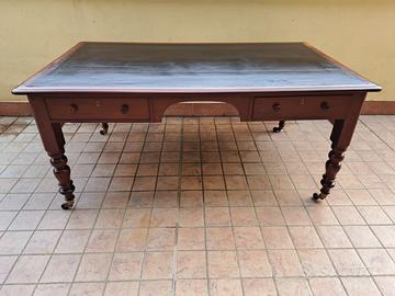 Scrivania inglese in mogano