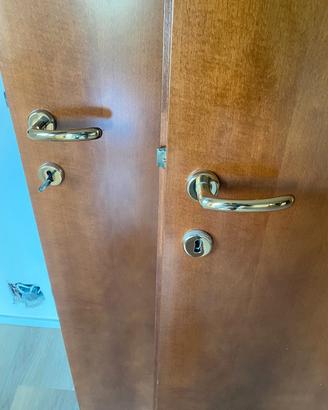 4 Porte in legno massello 
