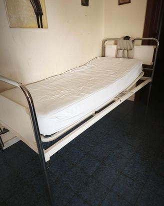 Letto ortopedico da degenza