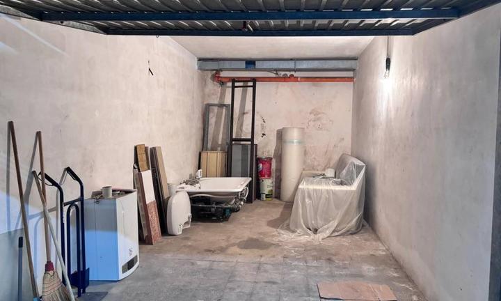 Box-Deposito in zona Castromediano mq. 20