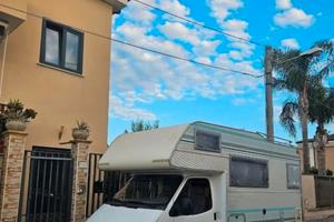 Camper ford