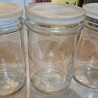 Barattoli con coperchio a pressione