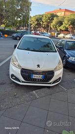 Peugeut 208 anno 2012   1200 benzina anche neo