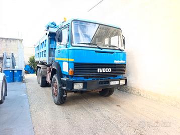 Iveco 330