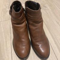 Stivaletti in vera pelle donna