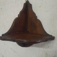 Antica mensola 900 per angoli in legno di abete