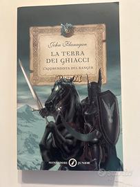 John Flanagan - La Terra dei Ghiacci