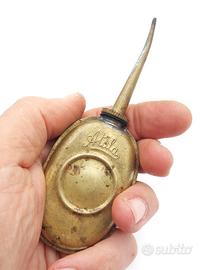 Oliatore vintage per biciclette Atala. Eroica 