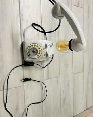 Lampada telefono vintage