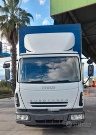 Iveco eurocargo 80e17 con centina e sponda idra.