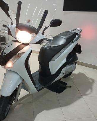 SH 125 GARANTITO 12 MESI