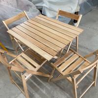 Set 1 tavolo e 4 sedie color legno pieghevoli